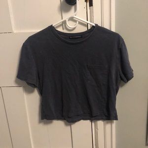 brandy melville cropped navy blue t shirt